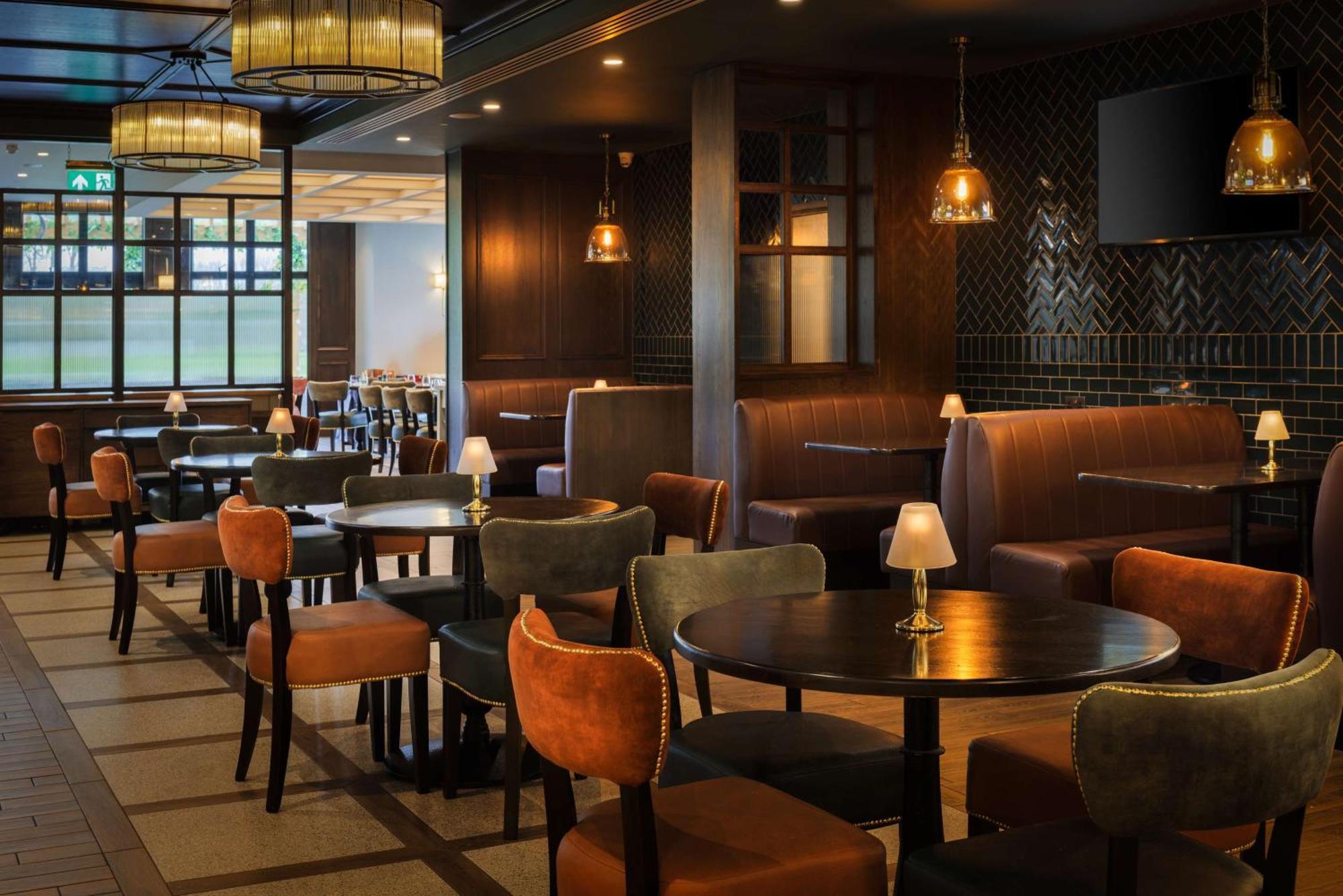 Doubletree By Hilton Belfast Templepatrick Hotel Exterior photo