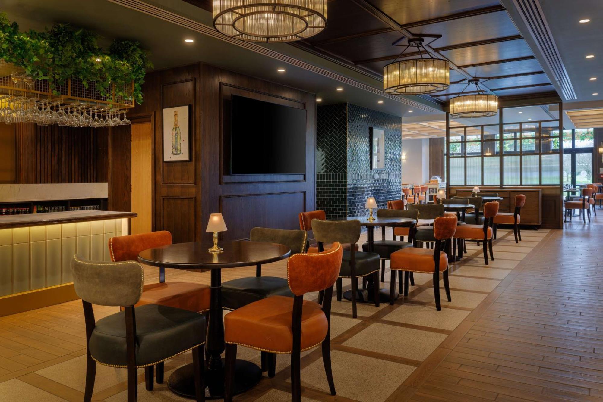 Doubletree By Hilton Belfast Templepatrick Hotel Exterior photo